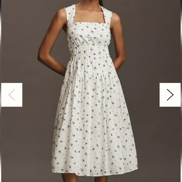 Avec Les Filles Dresses & Skirts - Avec Les Filles Blue Floral Smocked Waist Square Neck Midi Dress XS